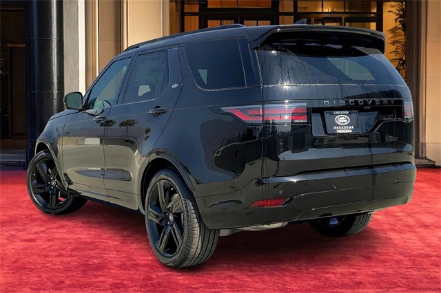 2025 Land Rover Discovery SE photo 2