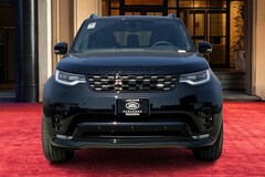2025 Land Rover Discovery P360 Dynamic SE SUV