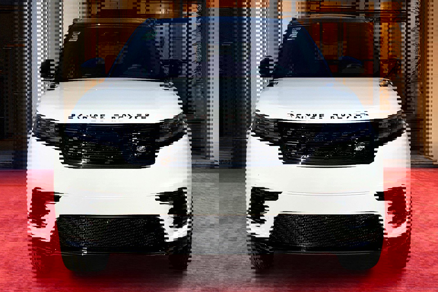 2026 Land Rover Range Rover Velar P250 Dynamic SE photo 2