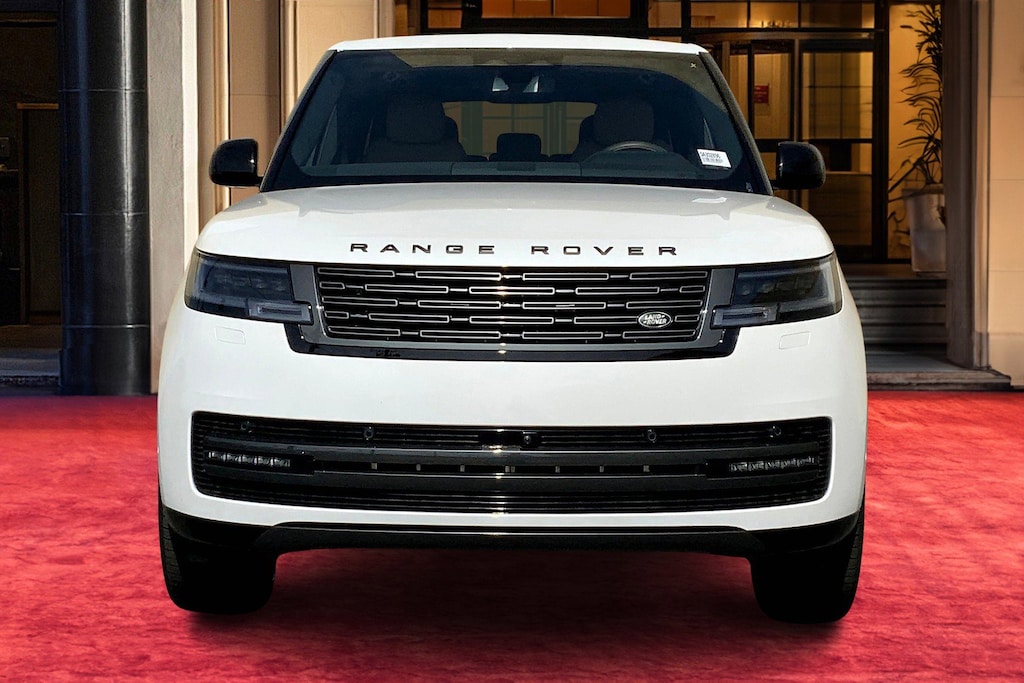 New 2025 Land Rover Range Rover P530 SE 7 Seat SUV