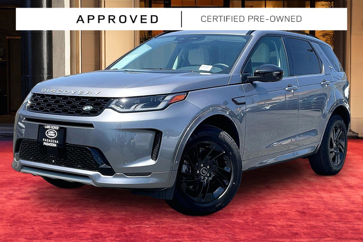 2025 Land Rover Discovery Sport 2.0 S's photo
