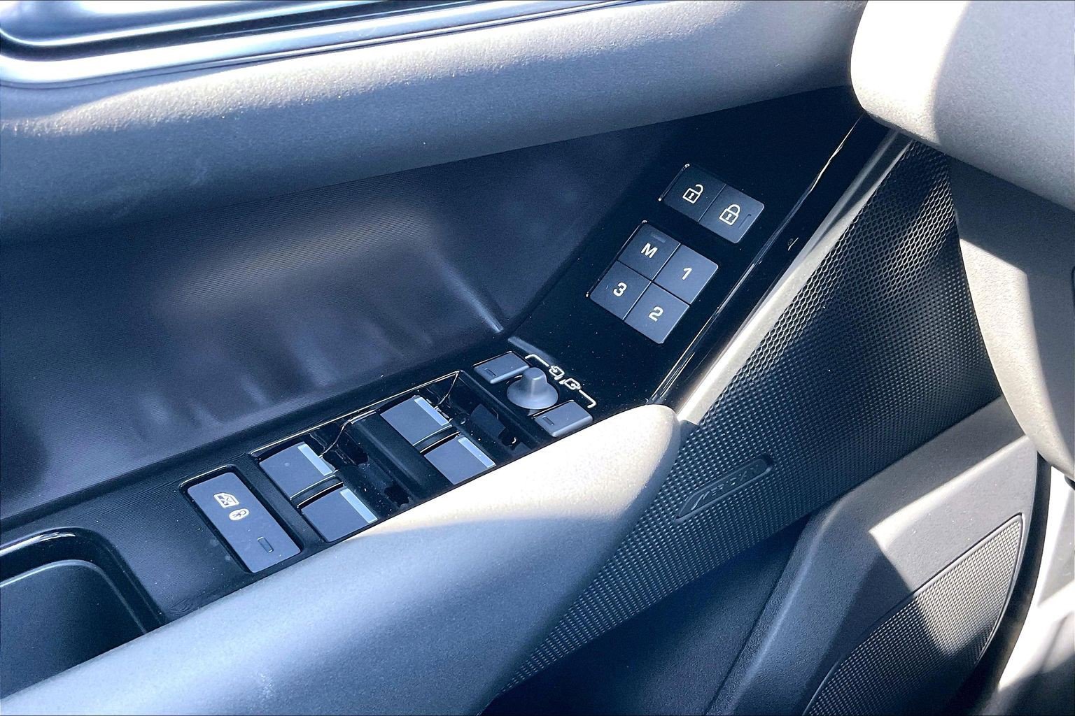 2026 Land Rover Range Rover Velar Dynamic SE - Photo 21