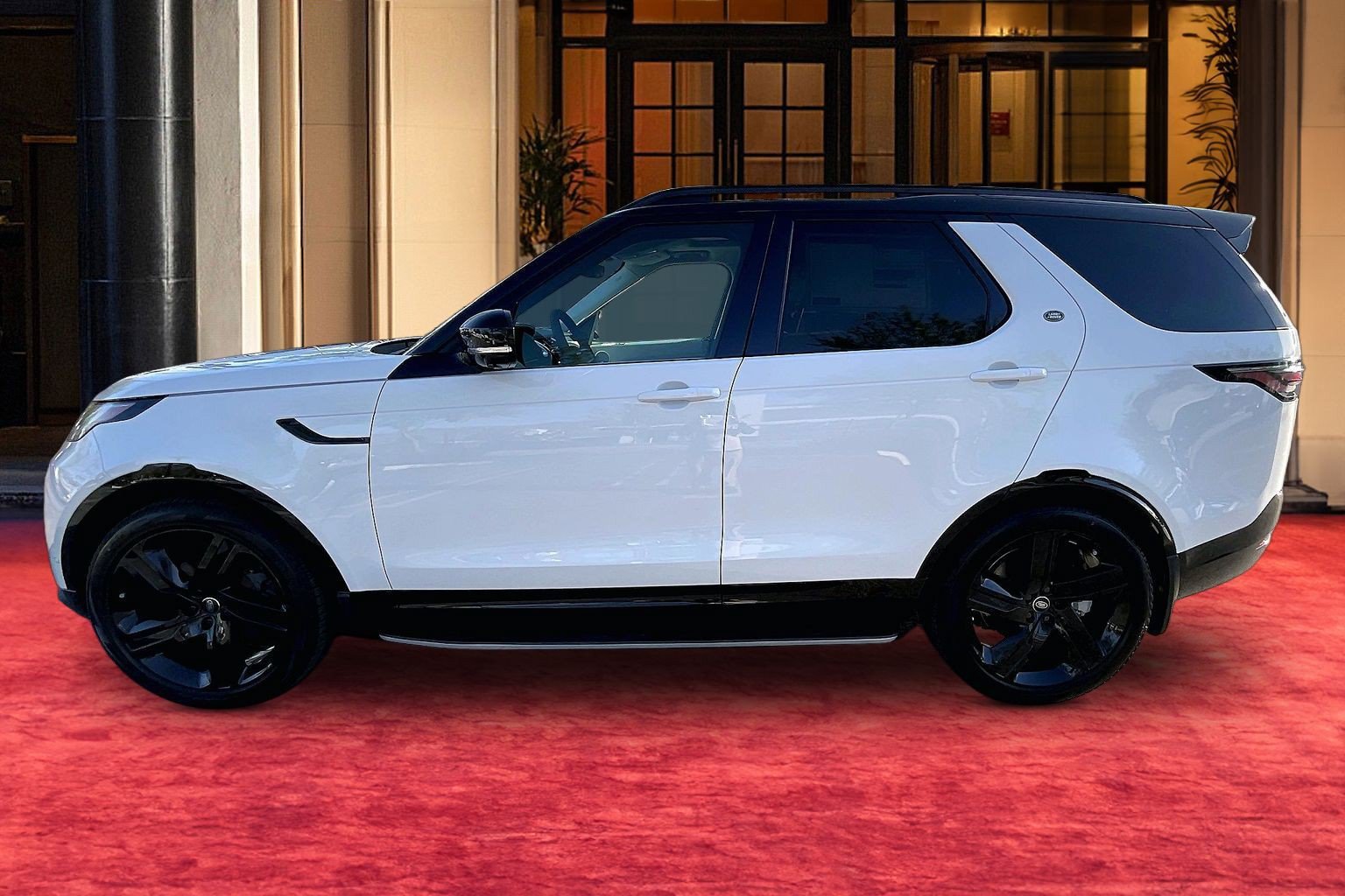2026 Land Rover Discovery Gemini Edition Sport Utility