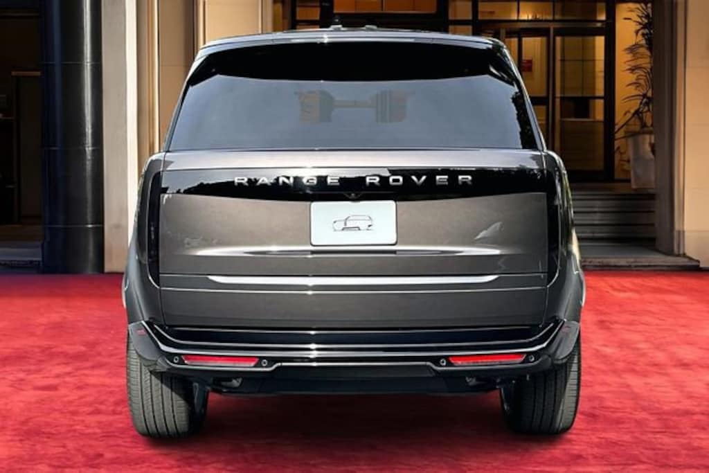 New 2026 Land Rover Range Rover P400 SE SUV