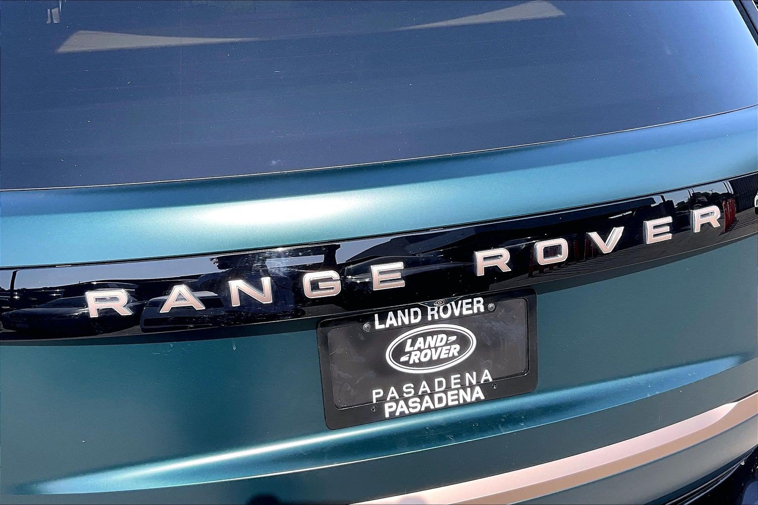 2026 Land Rover Range Rover SV - Photo 7