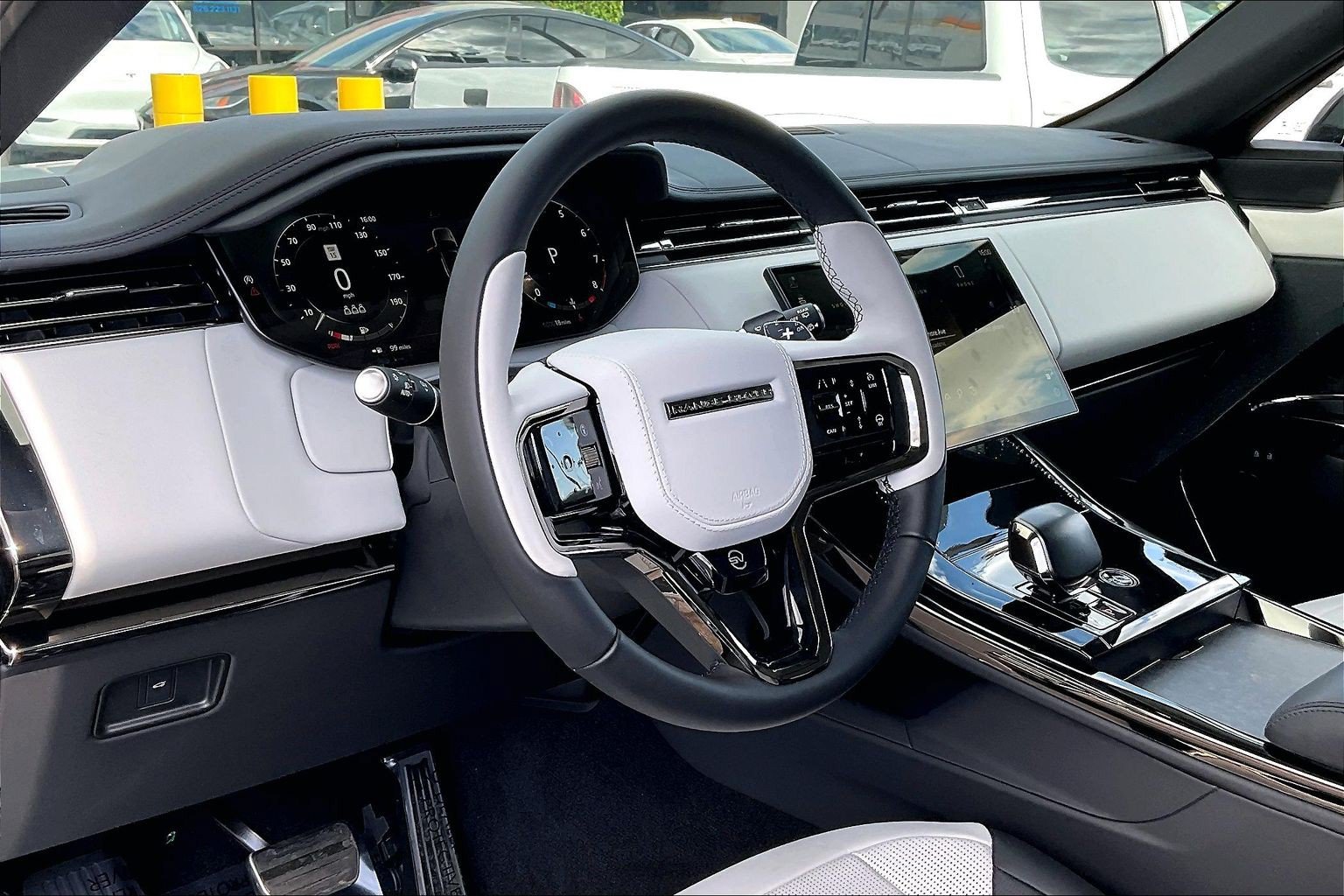 2026 Land Rover Range Rover Sport SV - Photo 10