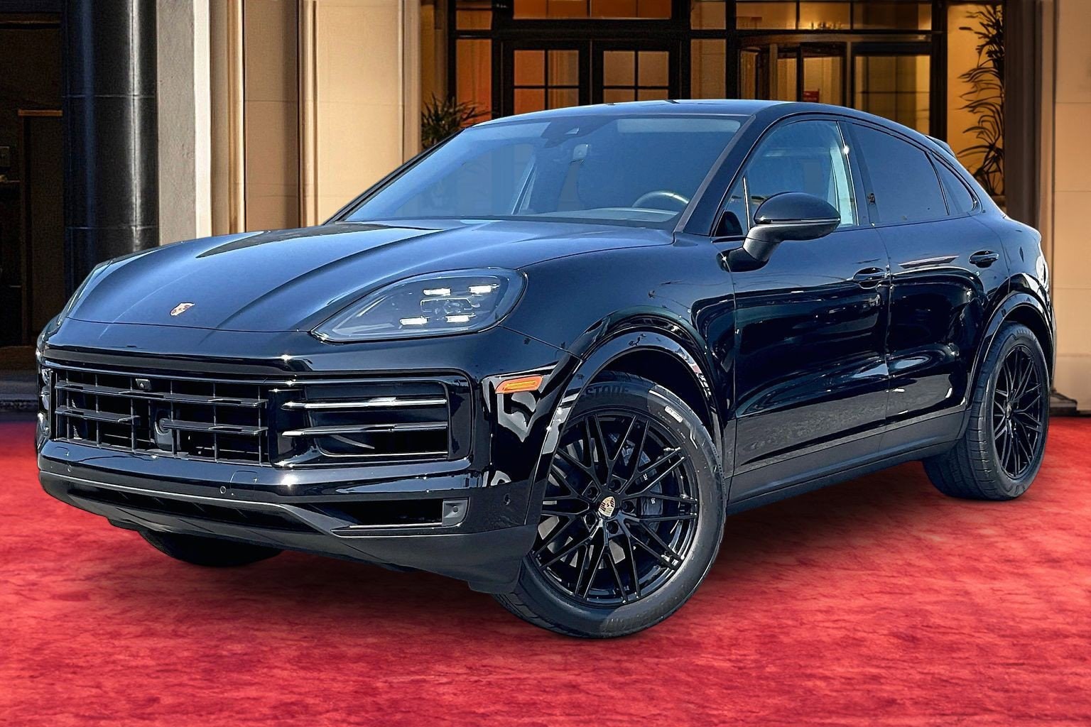 2024 Porsche Cayenne -'s photo