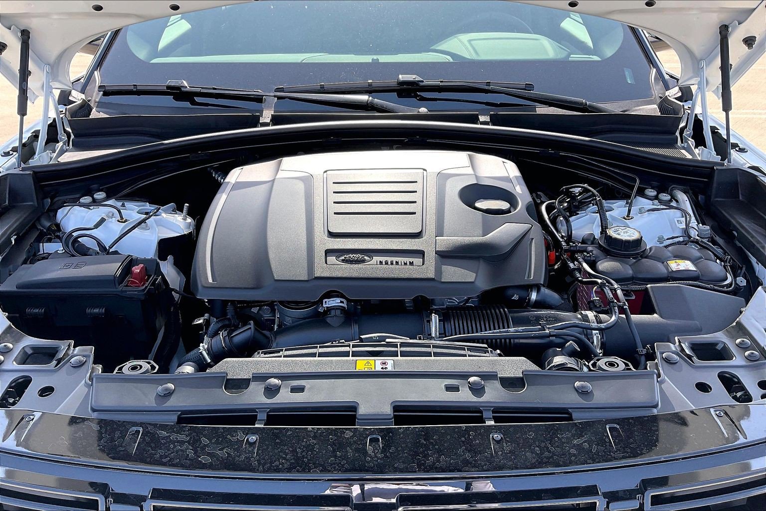 2026 Land Rover Range Rover Velar Dynamic SE - Photo 14