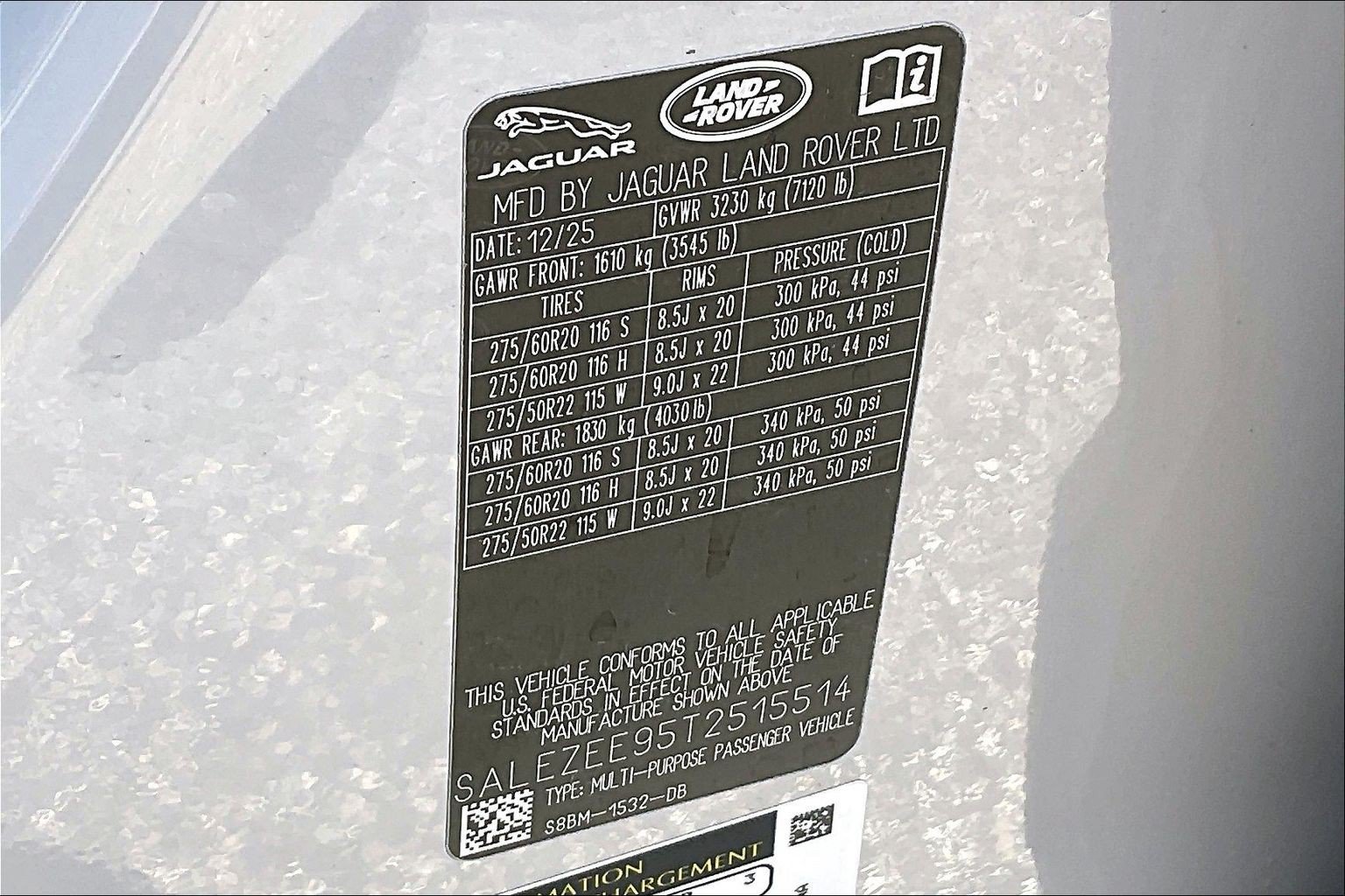 2026 Land Rover Defender OCTA - Photo 15