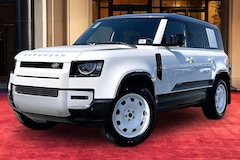 2026 Land Rover Defender 110 S 300PS