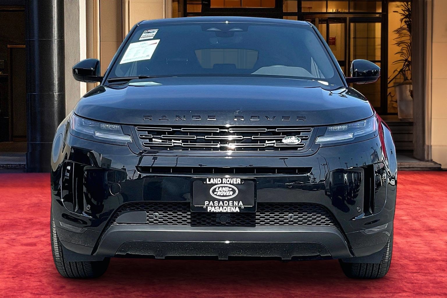 2026 Land Rover Range Rover Evoque Core S photo 2