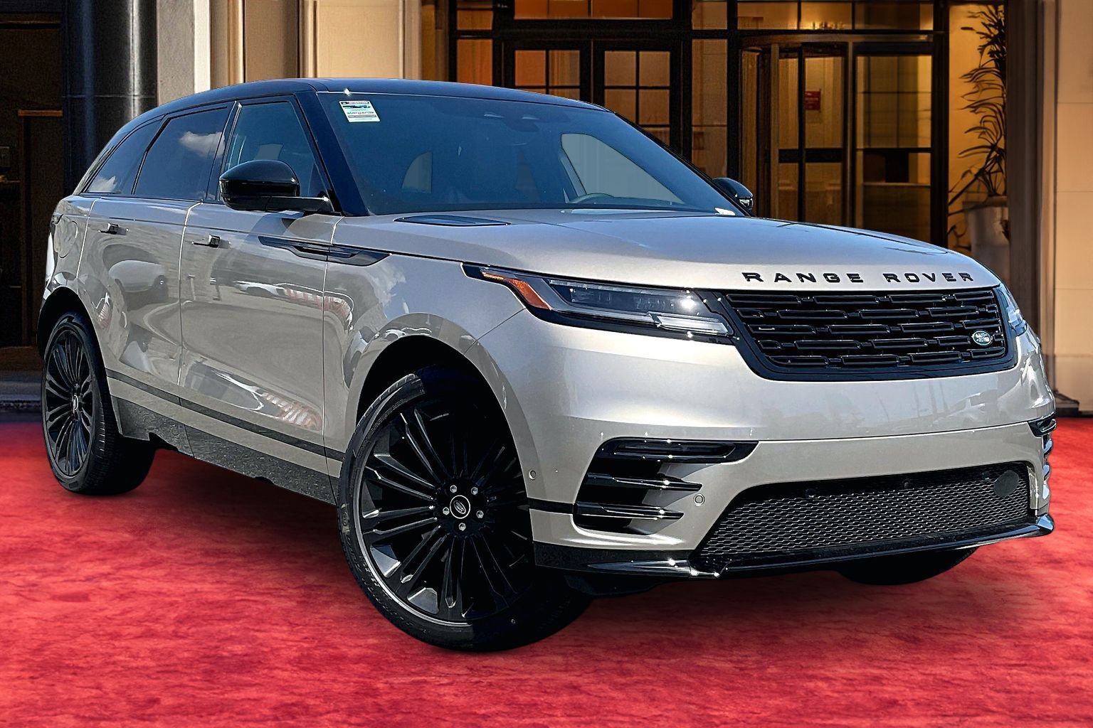 2026 Land Rover Range Rover Velar Dynamic SE - Photo 20
