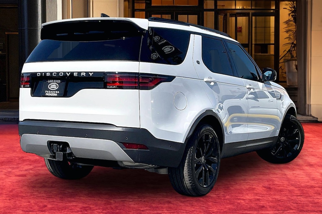 New 2026 Land Rover Discovery S SUV