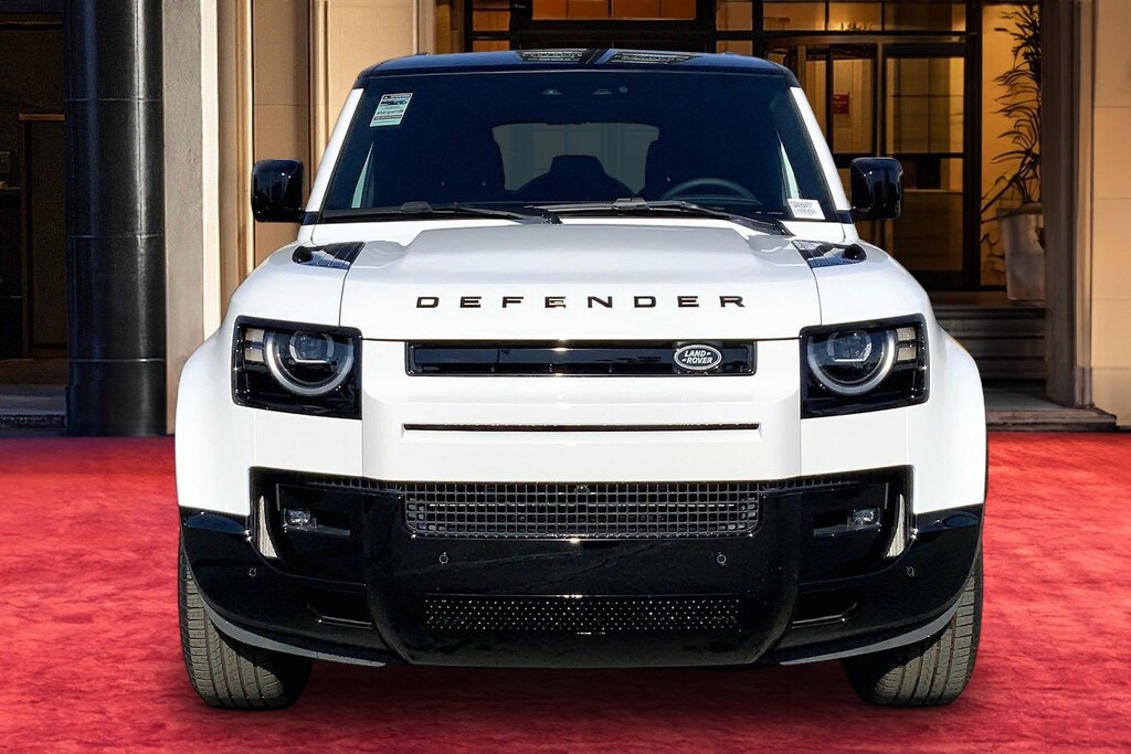 New 2026 Land Rover Defender 110 X-Dynamic SE SUV