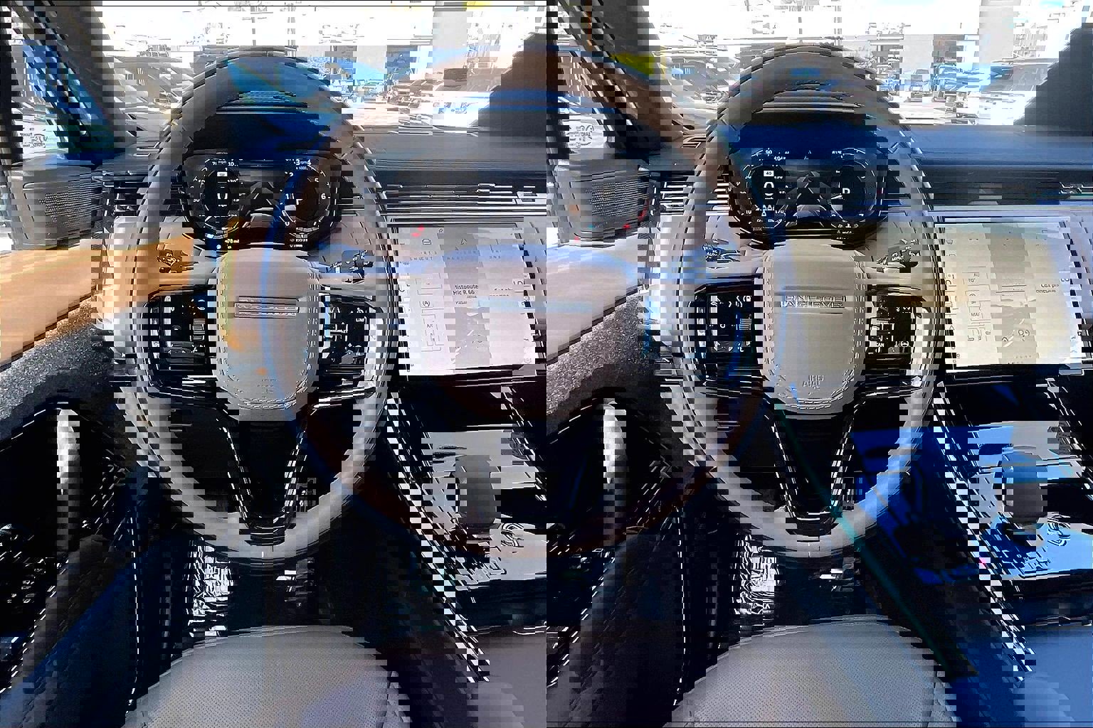 2024 Land Rover Range Rover Sport Dynamic SE photo 4