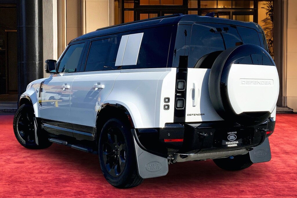 New 2026 Land Rover Defender 110 X-Dynamic SE SUV