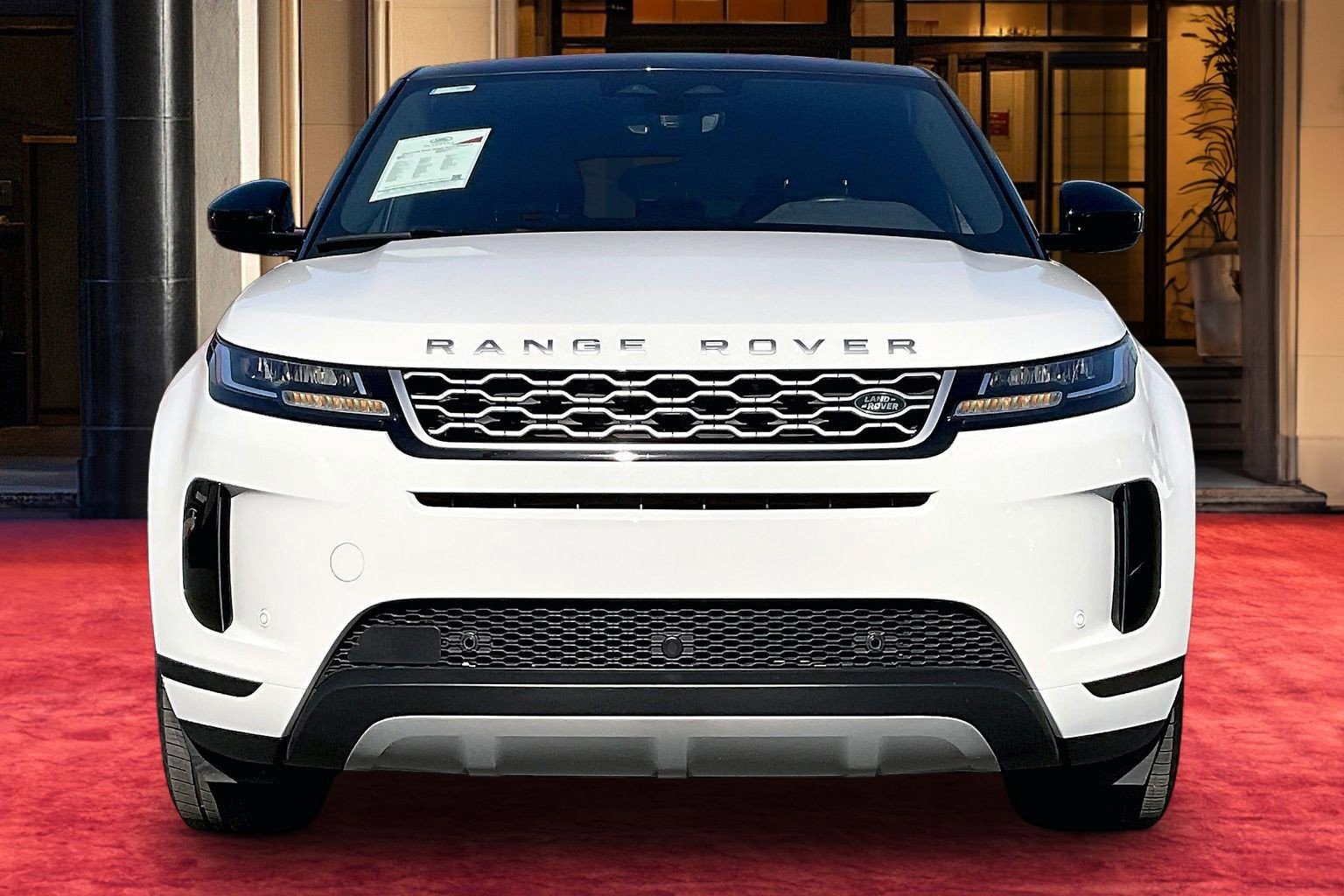 2022 Land Rover Range Rover Evoque S photo 2