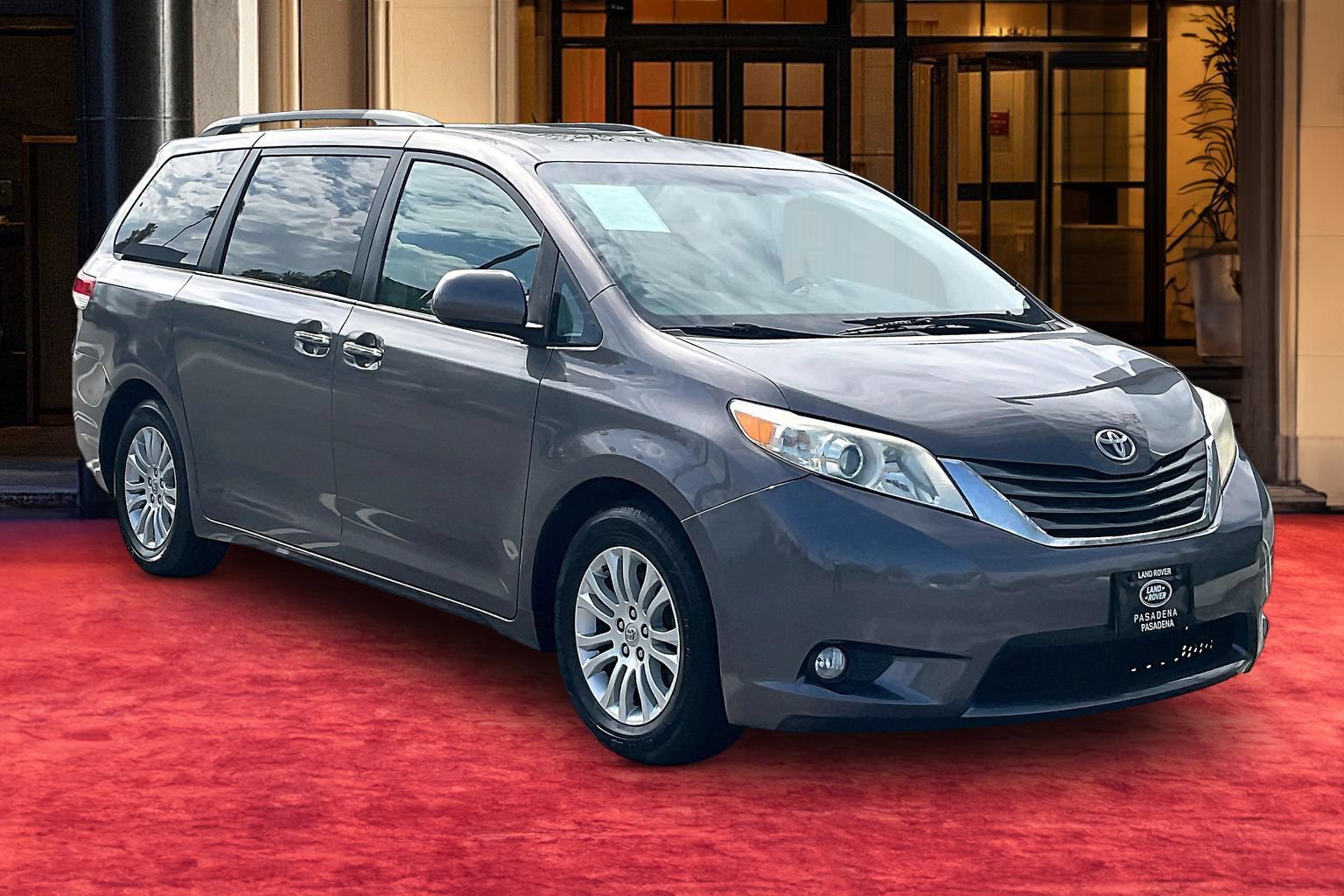 Used 2013 Toyota Sienna XLE with VIN 5TDYK3DCXDS392488 for sale in Pasadena, CA