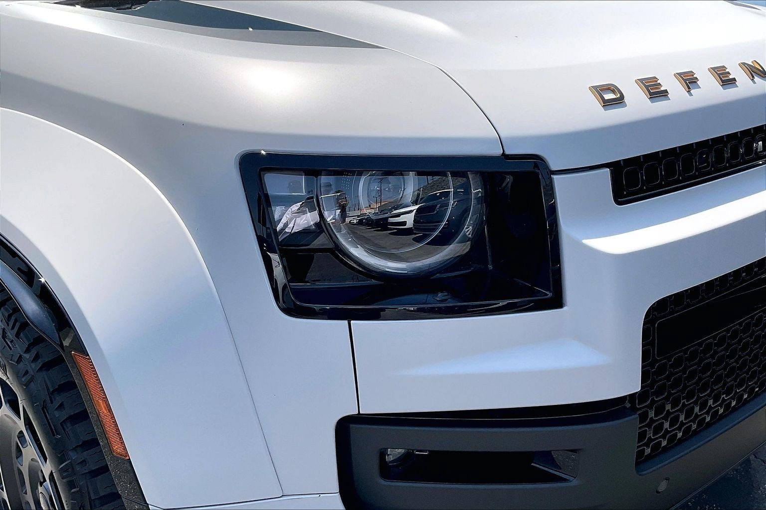 2026 Land Rover Defender OCTA - Photo 20