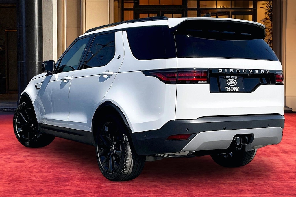 New 2026 Land Rover Discovery S SUV
