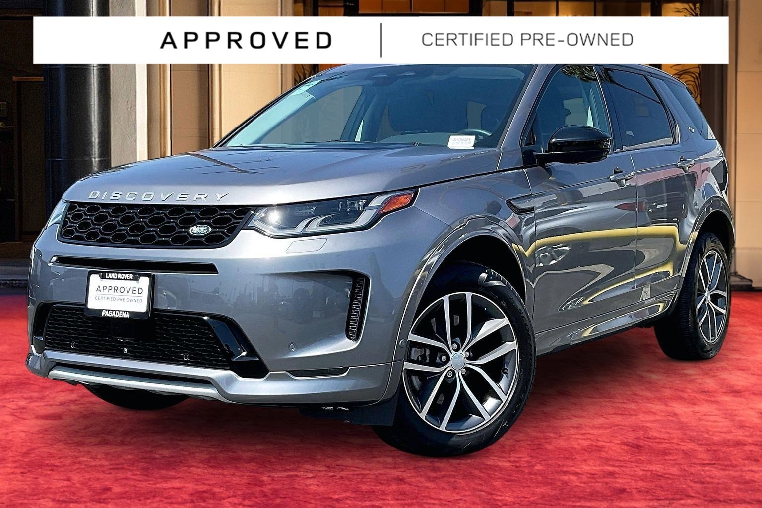 2025 Land Rover Discovery Sport 2.0 S's photo