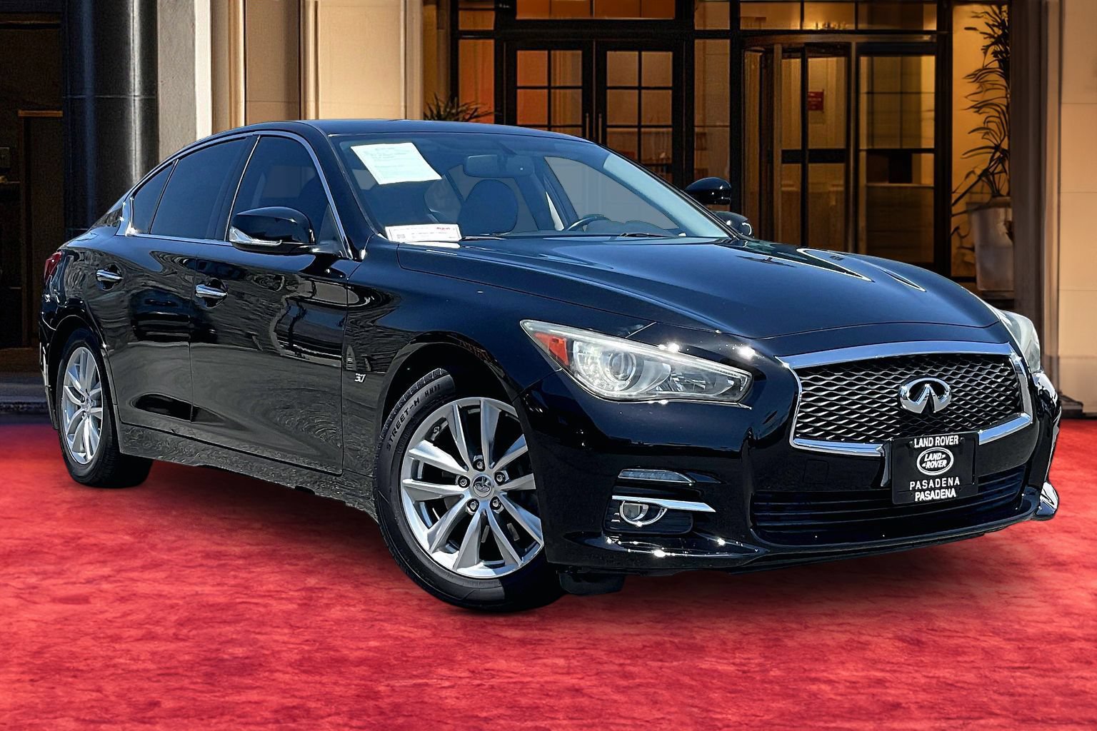 Q50 Premium Sedan