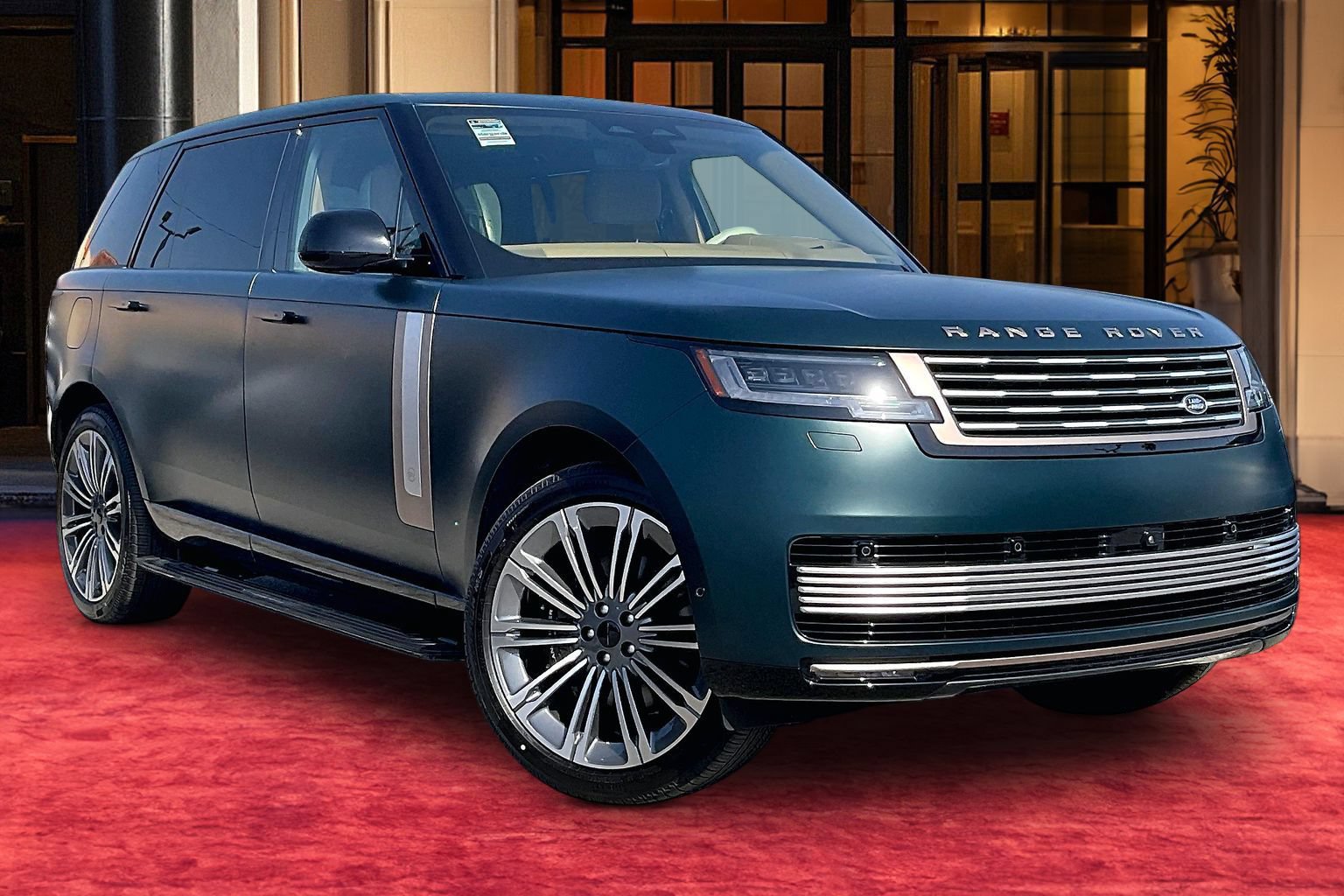 2026 Land Rover Range Rover SV - Photo 20