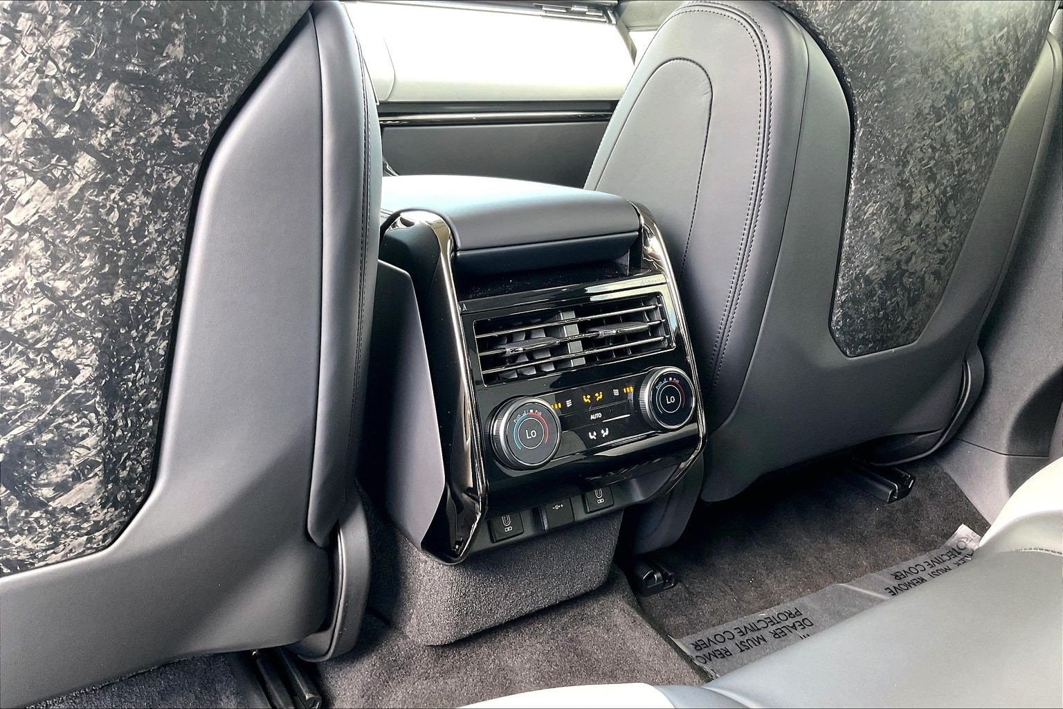 2026 Land Rover Range Rover Sport SV - Photo 21