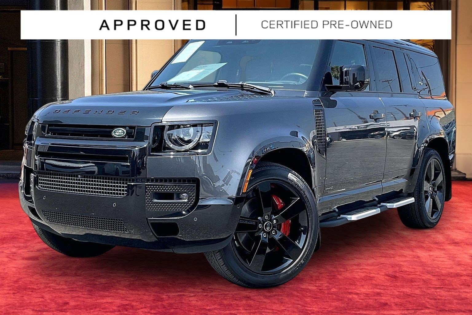 2023 Land Rover Defender X's photo