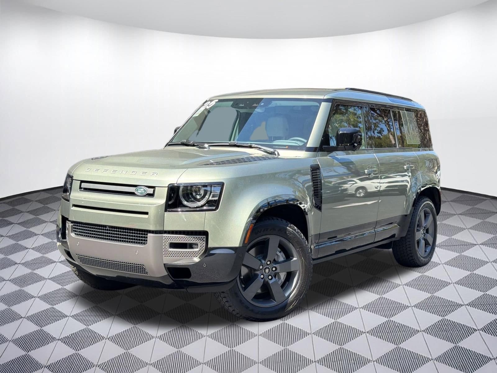 2025 Land Rover Defender 110