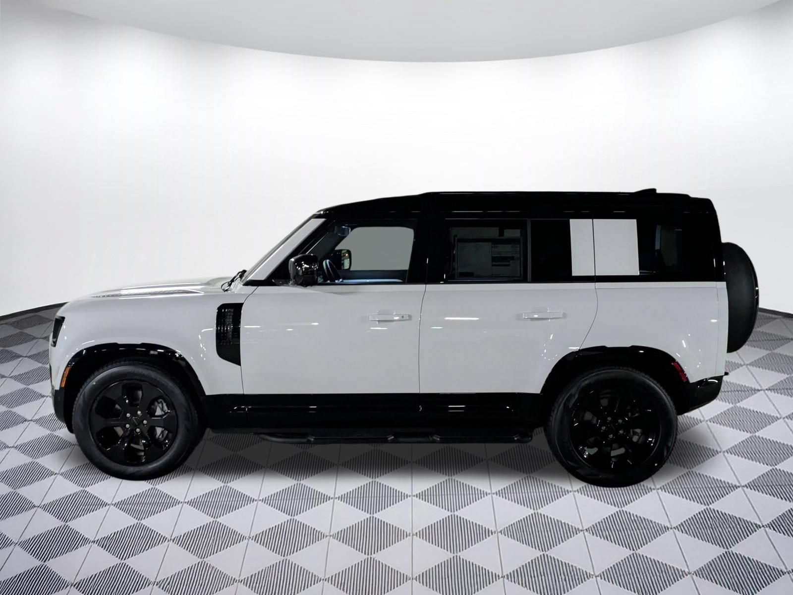 2026 Land Rover Defender 110 X-Dynamic SE SUV