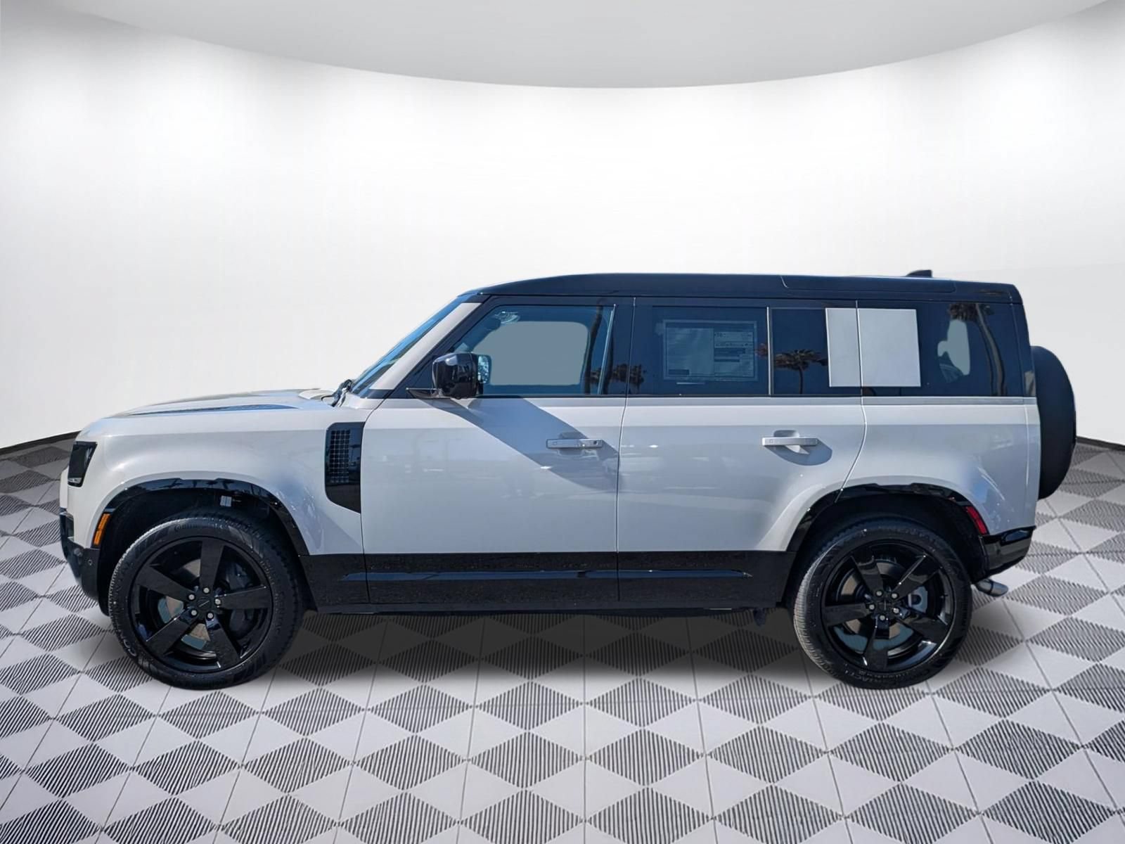 2026 Land Rover Defender 110 X-Dynamic SE SUV