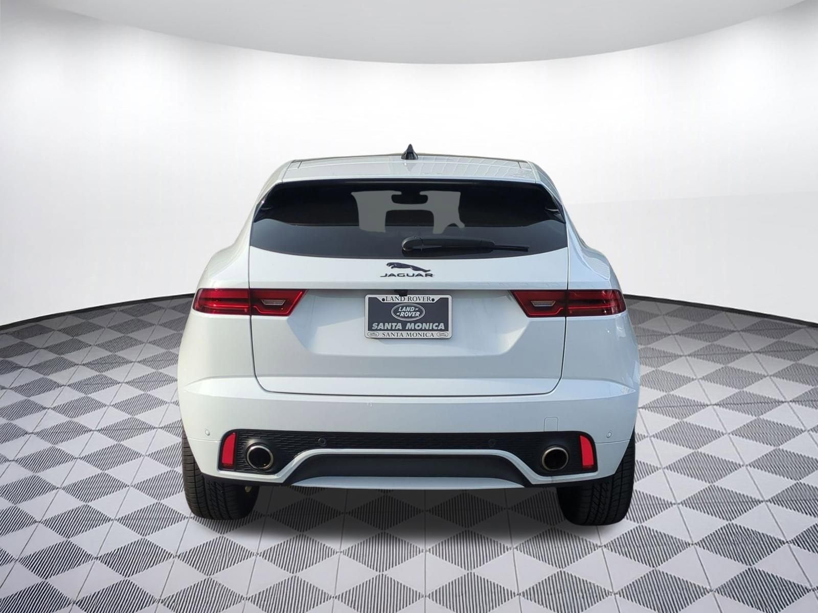 E-PACE R-Dynamic SE R-Dynamic SE P250 AWD