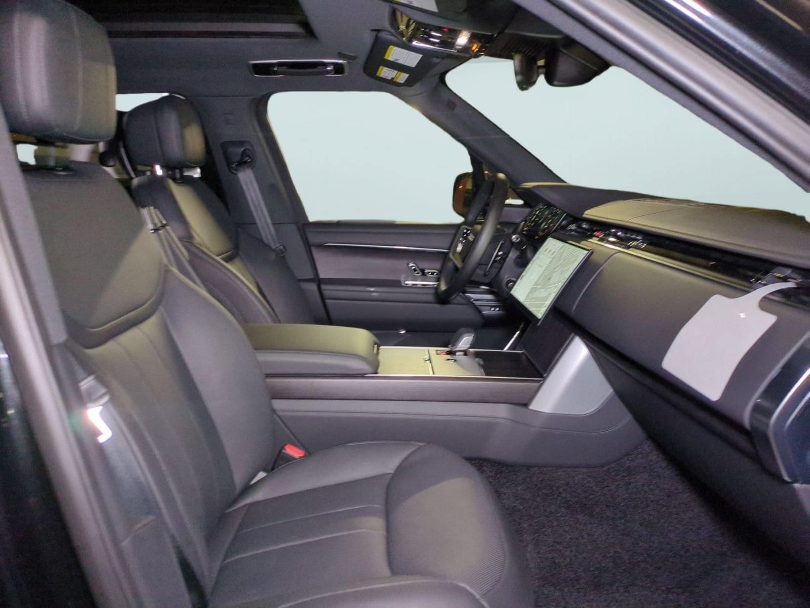 2026 Land Rover Range Rover SE - Photo 29