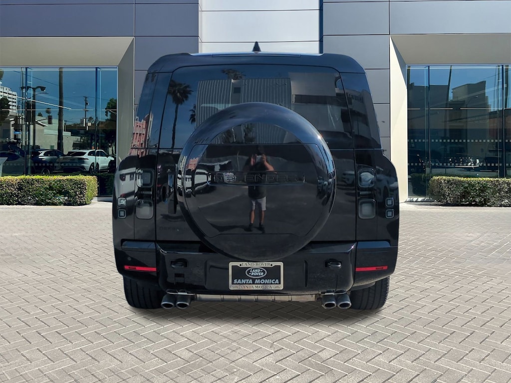 New 2026 Land Rover Defender 130 V8 SUV