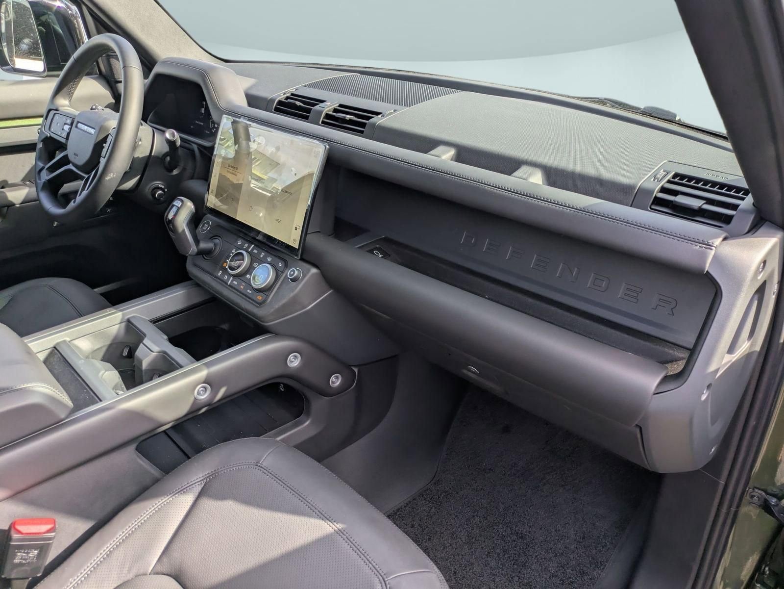 2026 Land Rover Defender X-Dynamic SE - Photo 30