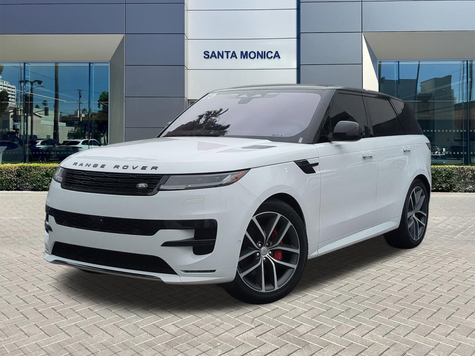 2023 Land Rover Range Rover Sport P400 MHEV SE Dynamic's photo