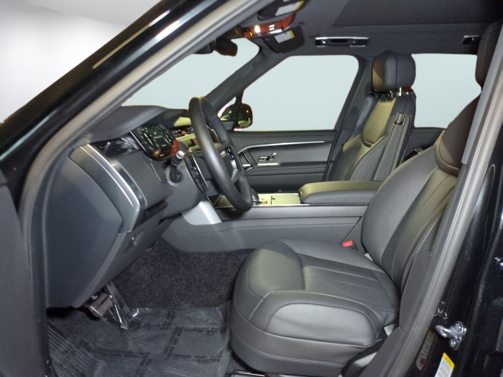 2026 Land Rover Range Rover SE - Photo 15