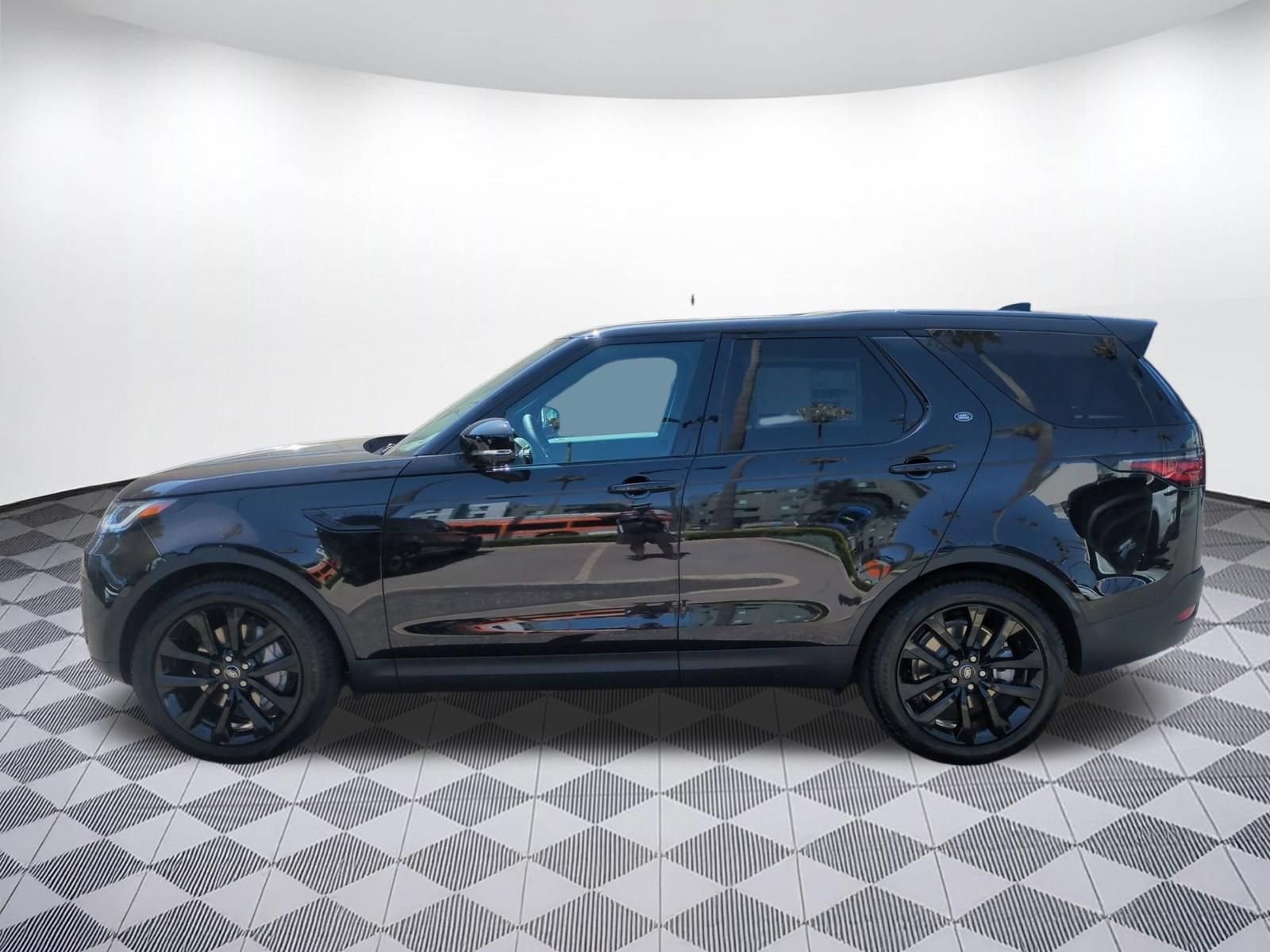 2026 Land Rover Discovery S SUV