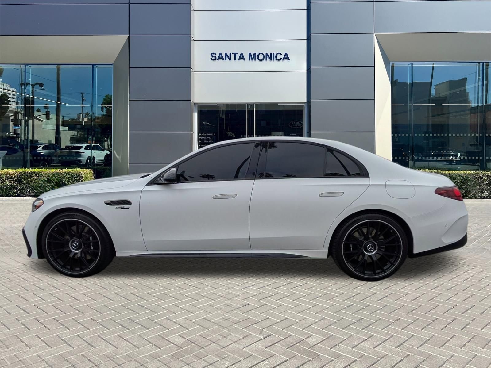 2025 Mercedes-Benz E-Class AMG E 53 E photo 3