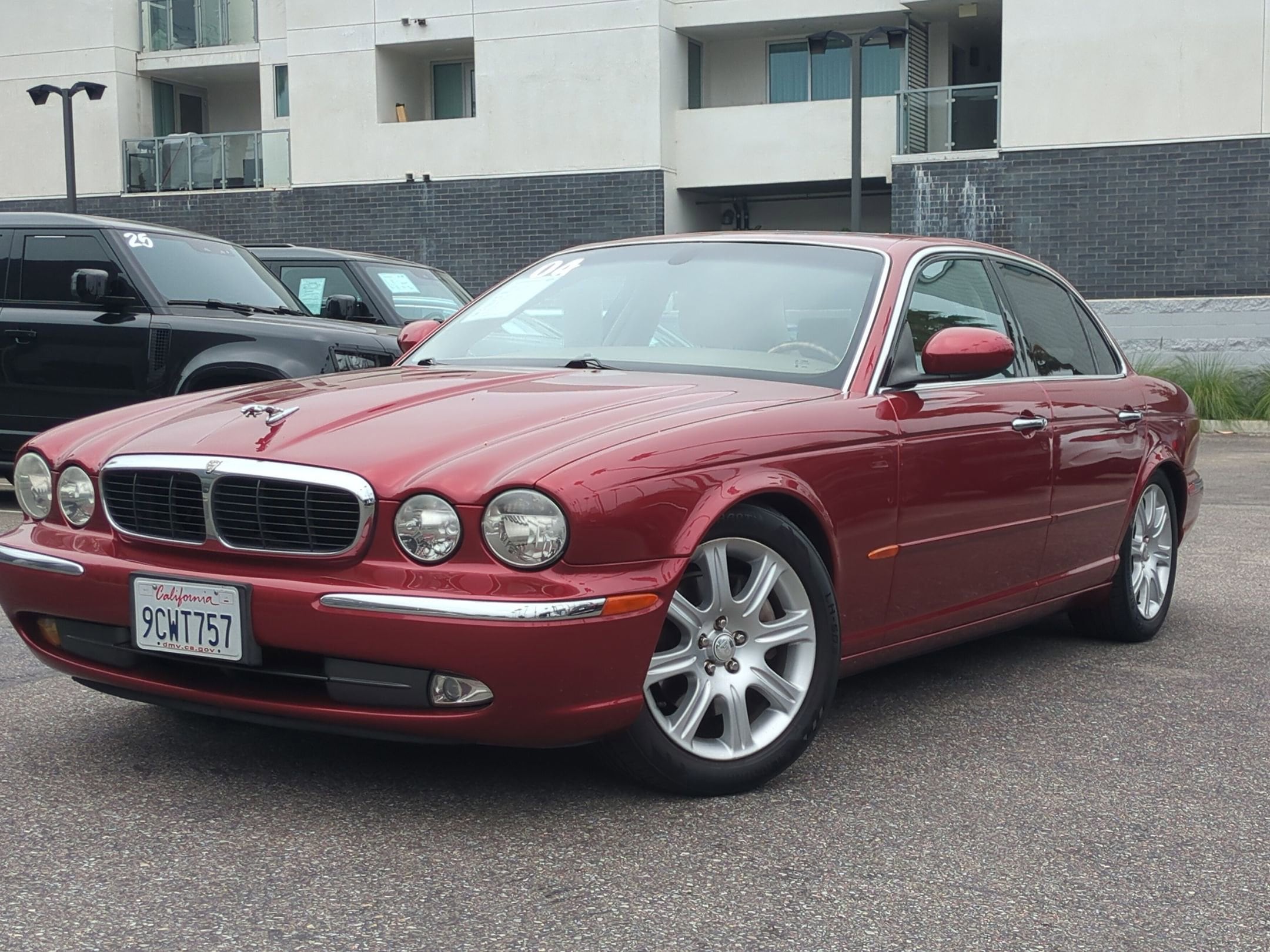 2004 Jaguar XJ XJ8's photo
