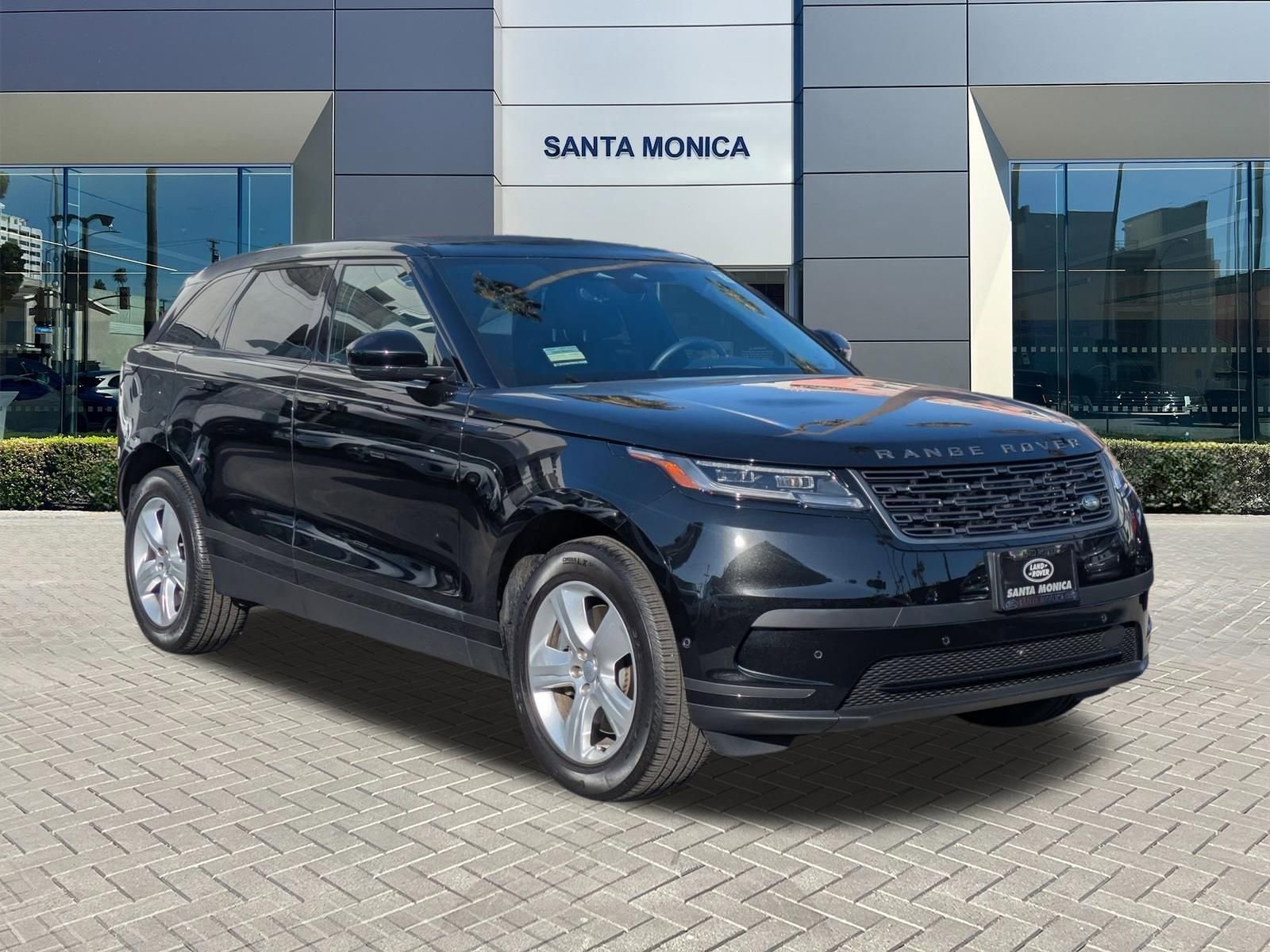 2026 Land Rover Range Rover Velar S photo 2