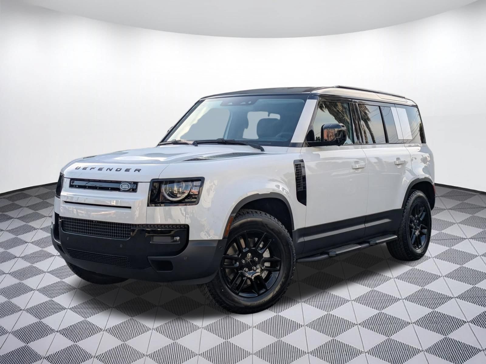 2026 Land Rover Defender 110 SUV 