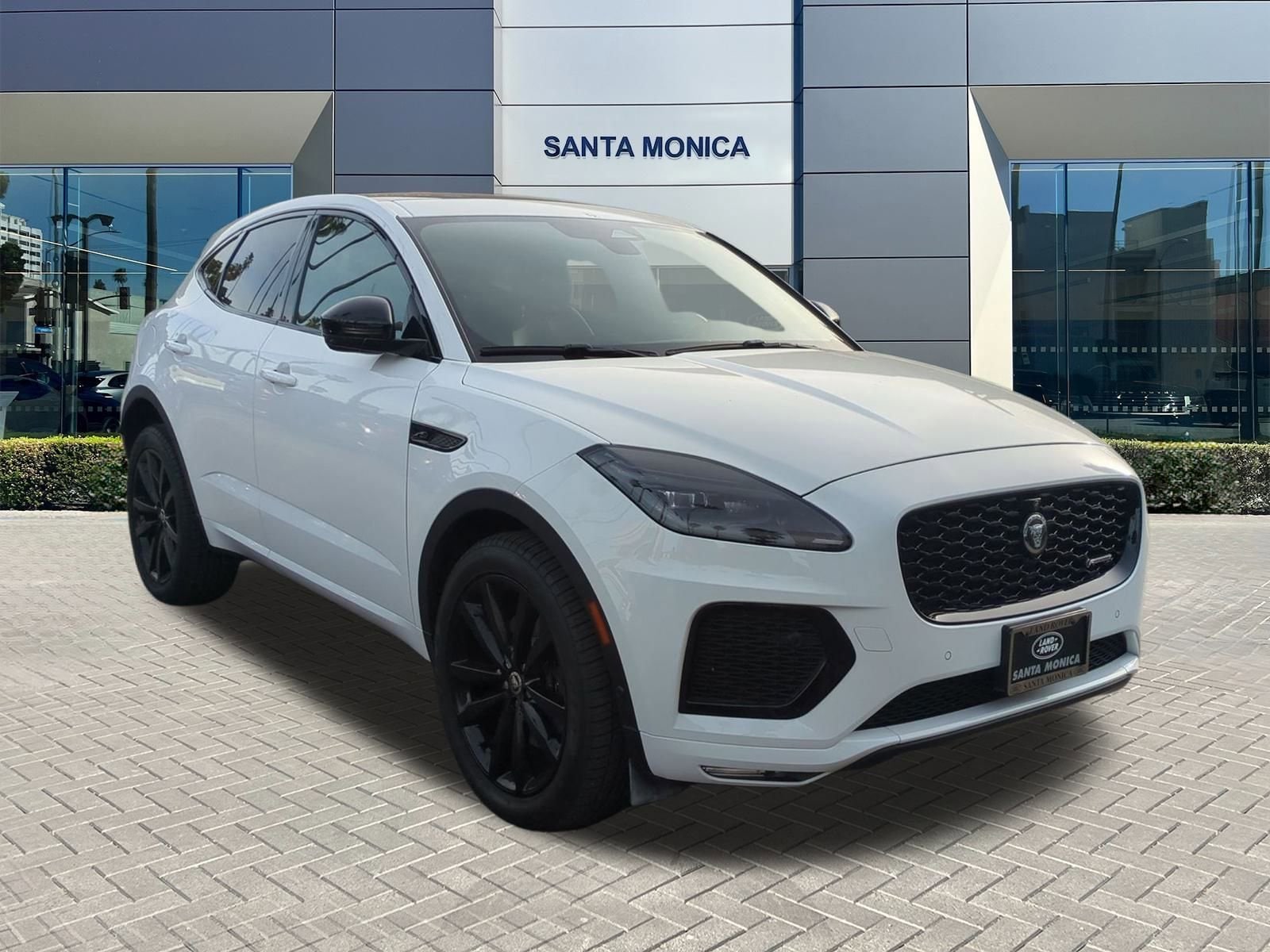 2024 Jaguar E-PACE R-Dynamic SE photo 6