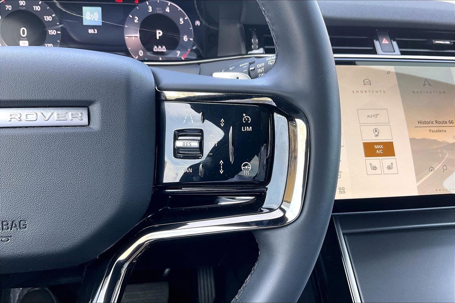 2026 Land Rover Range Rover Evoque S - Photo 22