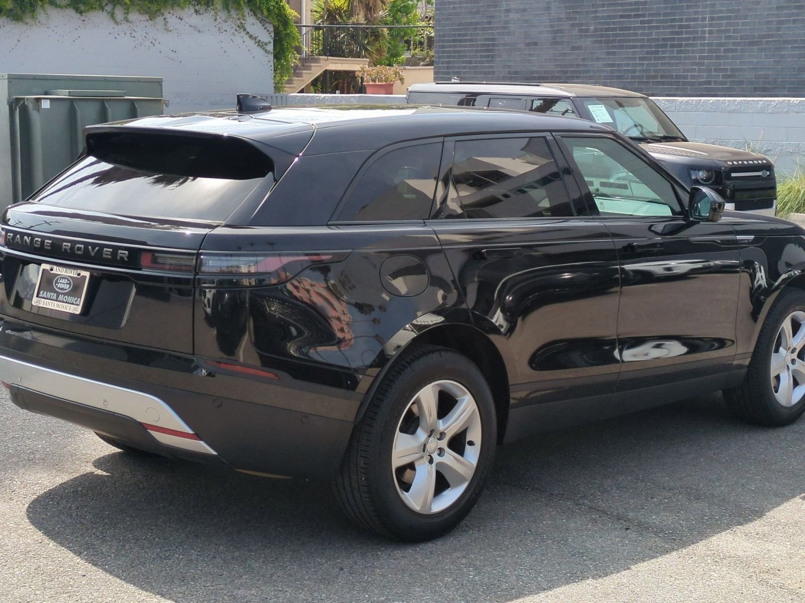 2026 Land Rover Range Rover Velar S photo 4