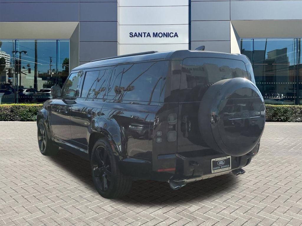 New 2026 Land Rover Defender 130 V8 SUV