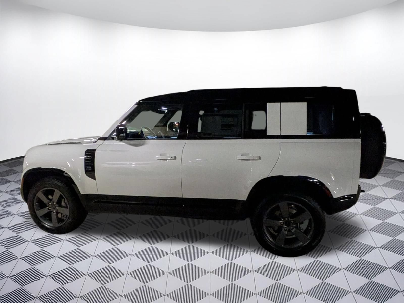 2026 Land Rover Defender 110 X-Dynamic SE SUV