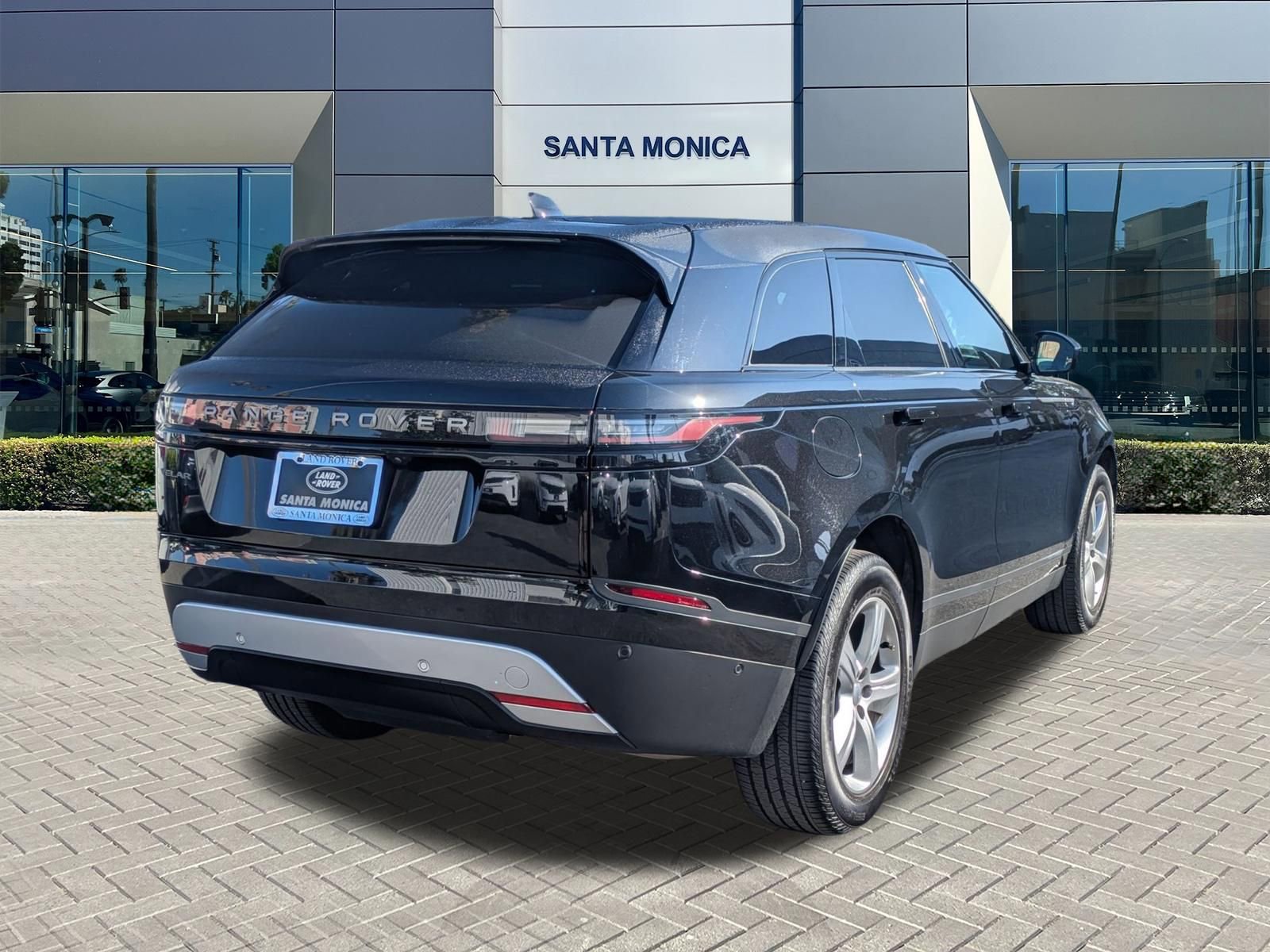 2026 Land Rover Range Rover Velar S photo 4