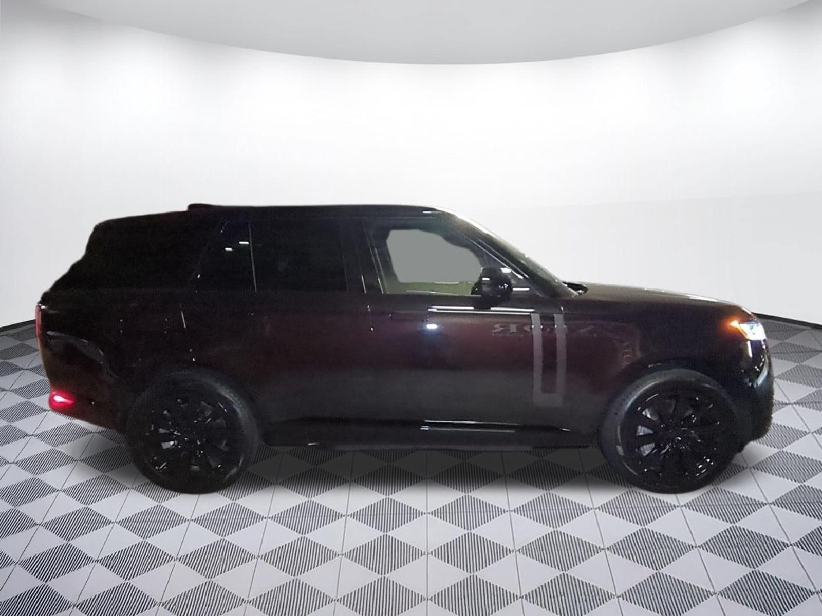 2026 Land Rover Range Rover SE - Photo 6